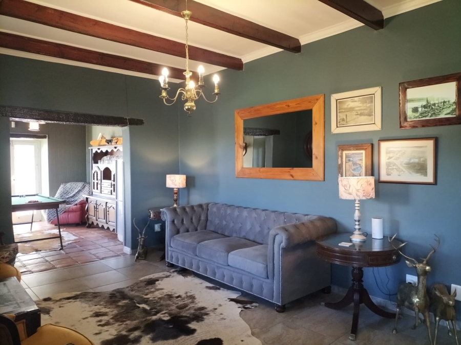 8 Bedroom Property for Sale in Stilbaai Oos Western Cape